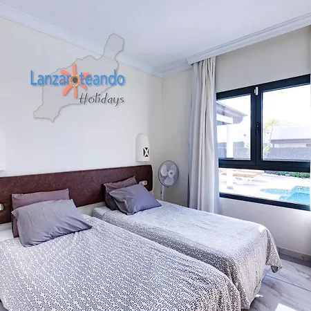 וילה Vivienda Vacacional Casa Maura *