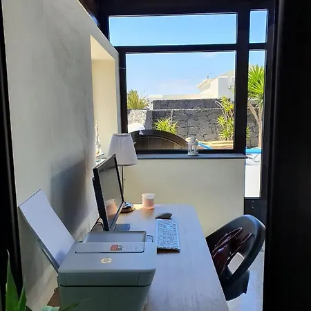 Vivienda Vacacional Casa Maura וילה