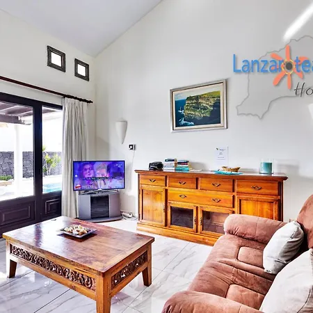Βίλα Vivienda Vacacional Casa Maura *